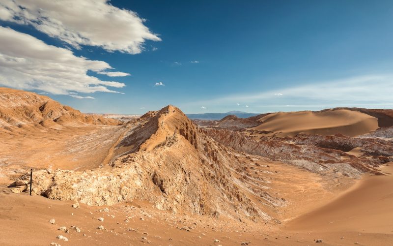 martian-landscape-in-the-moon-valley-valle-de-la-2022-11-01-06-34-43-utc